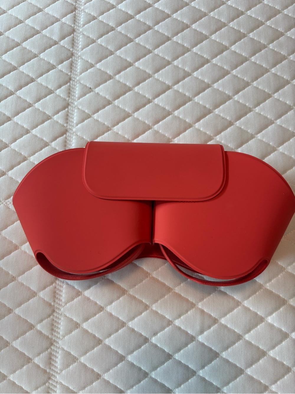 Apple AirPods Max Smart Case Red | Genuine Official